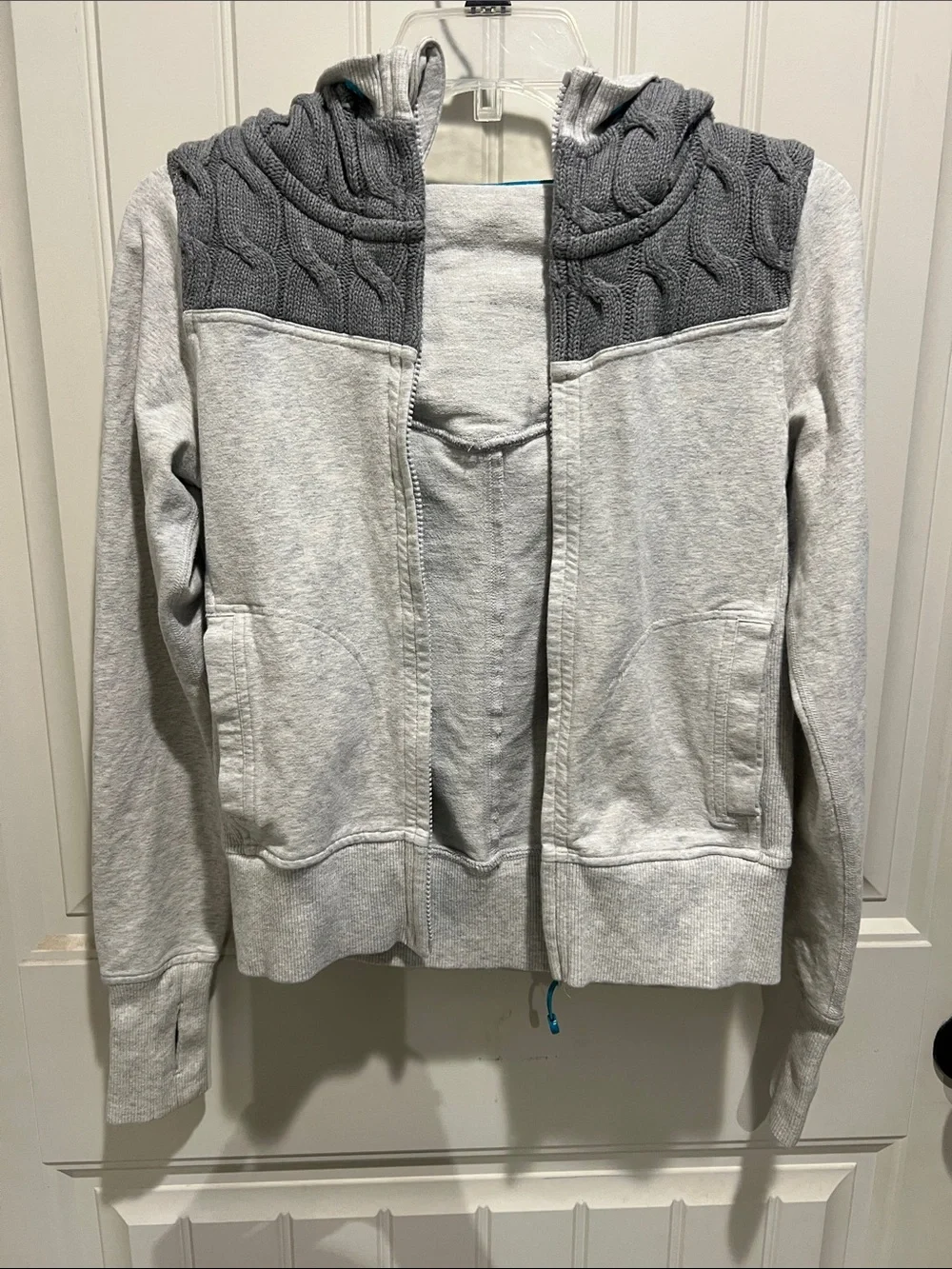 lululemon athletica Light Gray Quilted Hooded Cowl with Teal Logo